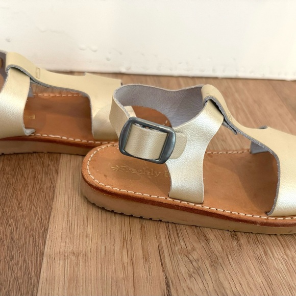 Freshly Picked toddler sandals - Picture 4 of 4